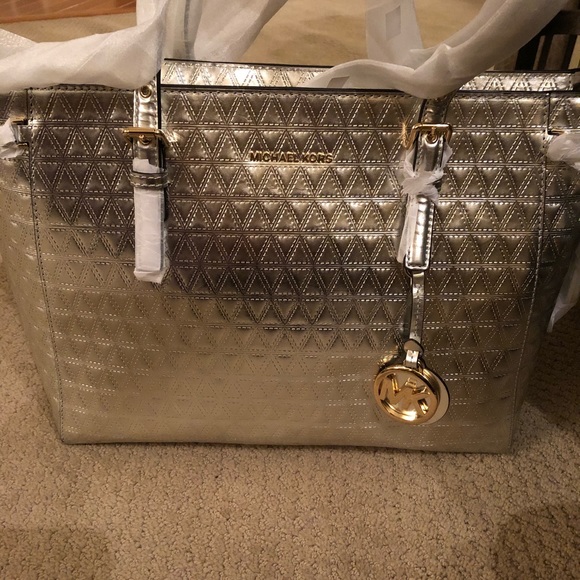 💕New Michael Kors Voyager Tote Bag - Picture 2 of 11